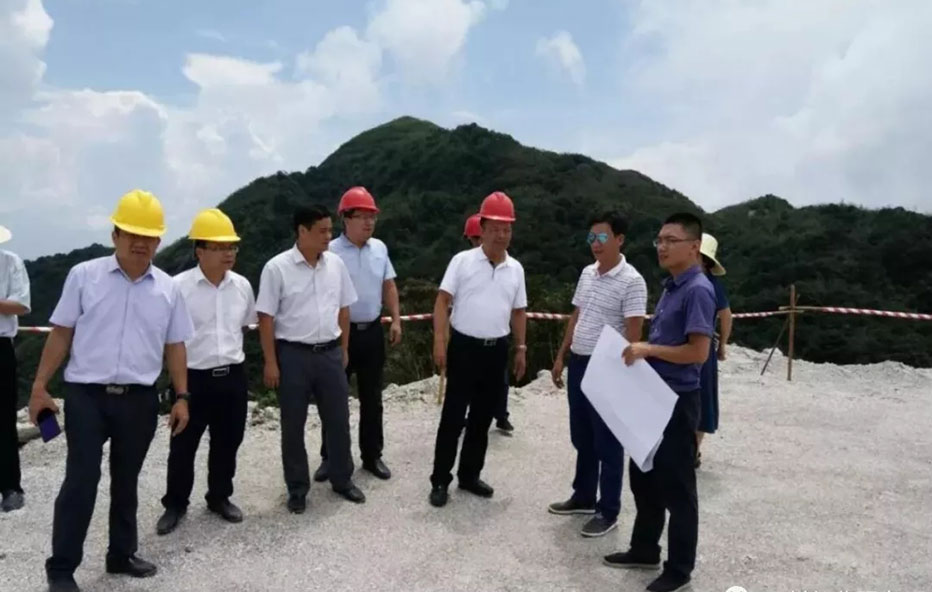 賀州市開山鎮開展石材產業項目建設調研工作 賀州市開山鎮開展石材產業項目建設調研工作